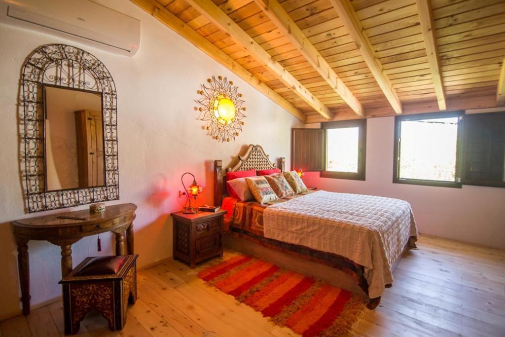 Casa Con Encanto En Alajar Ngoại thất bức ảnh